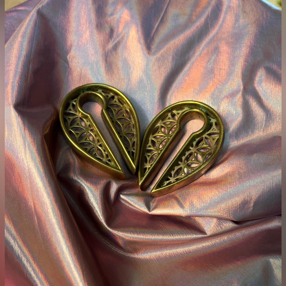 Brass Keyhole Ear Weights